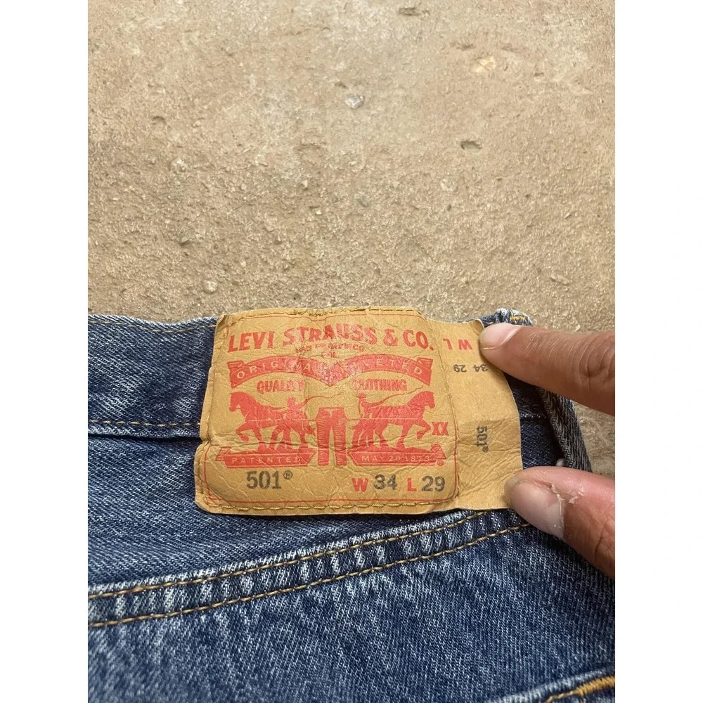 Levis‎ 501 Jeans Mens 34x29 Medium Wash Blue Denim Straight Leg Button Fly